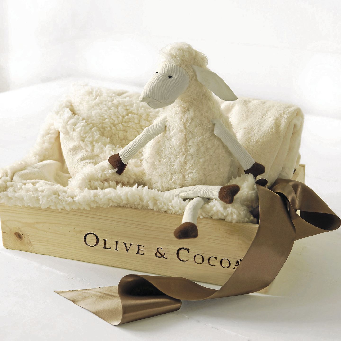 Lulu Lamb and Blankie Set by Olive & Cocoa